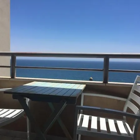 Praia Da Rocha - Ninho Algarvio